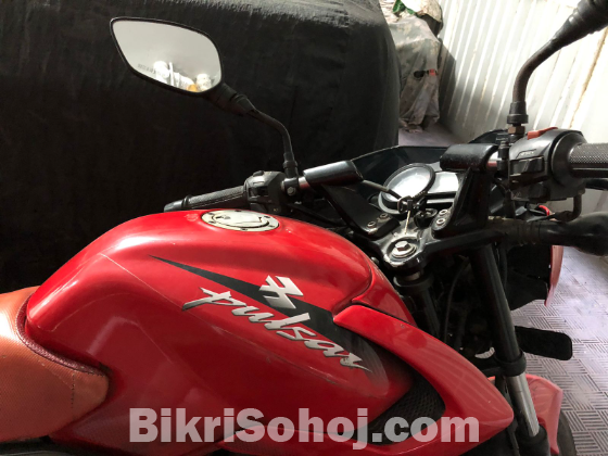 Bajaj Pulsar 135